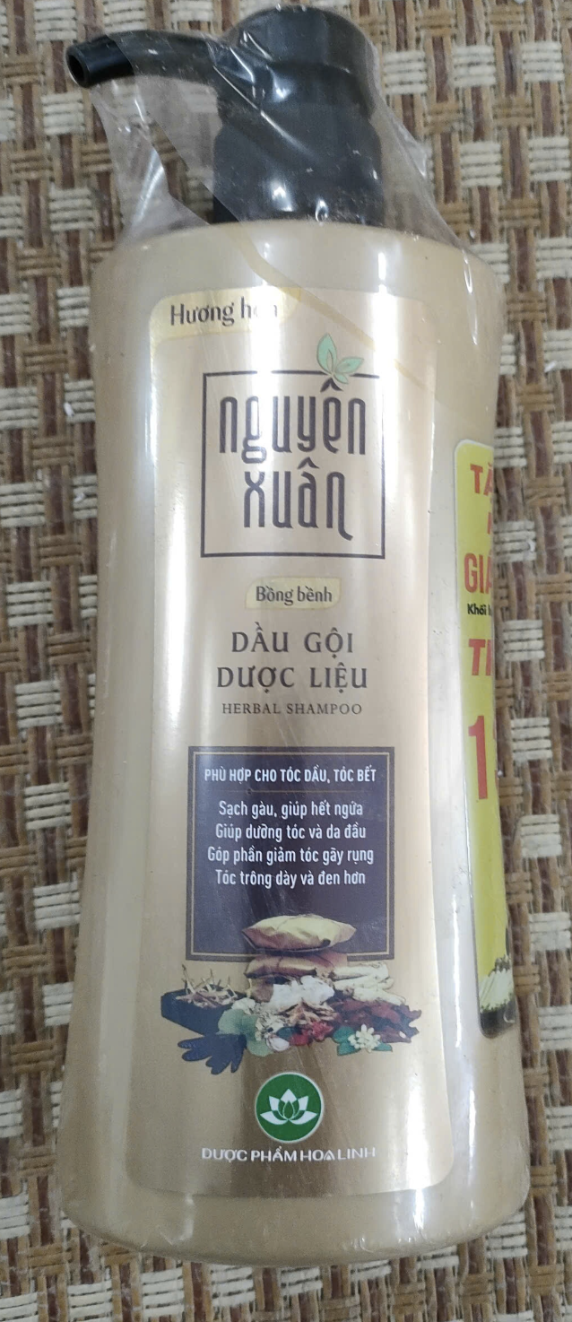 Dầu Gội Dược Liệu Nguyên Xuân 400g